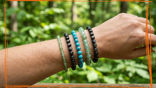 Edelstein-Armband: An welchem Arm – und wie kombiniert man mehrere? 💎