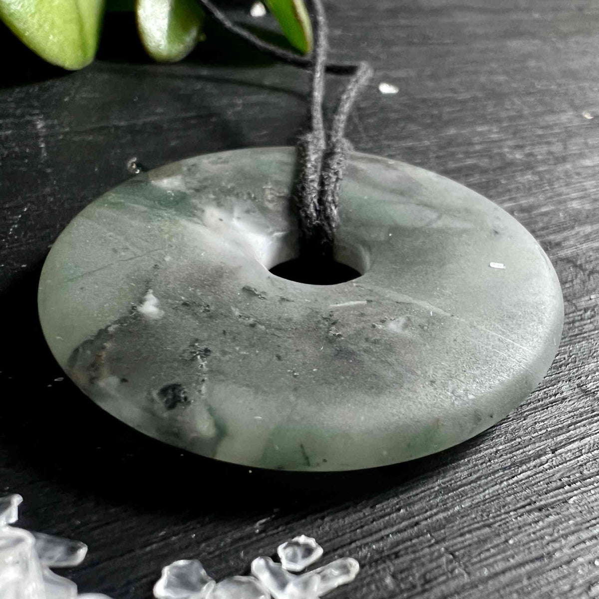 Heliotrop Donut Schmuck Anhänger 4 cm | Geschützt durch den Tag | Afrikanischer Blutstein