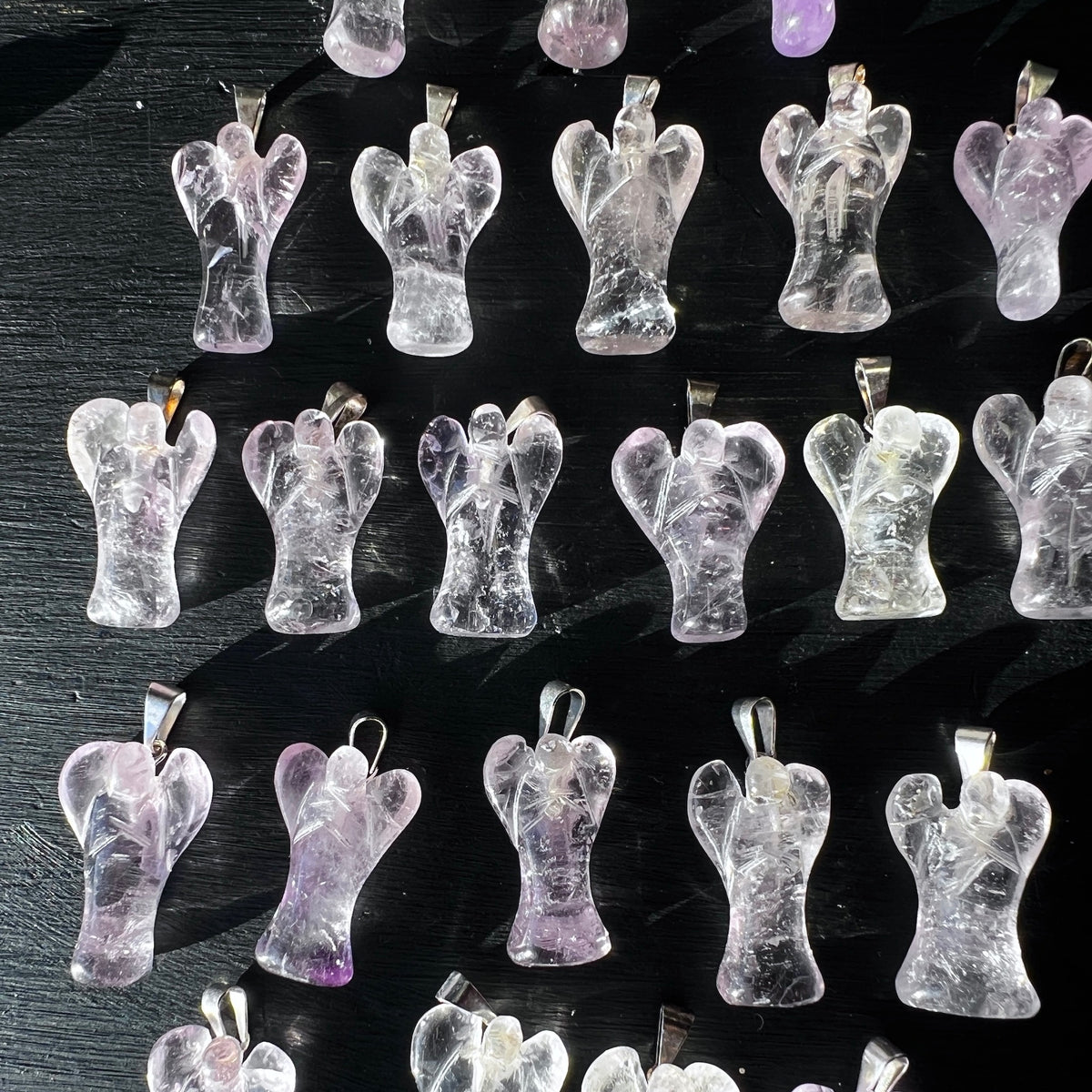 Amethyst Engel Anhänger, in der Übersicht | Happy Minerals