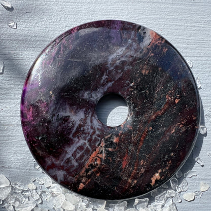 Grosser Sugilit Donut | Happy Minerals