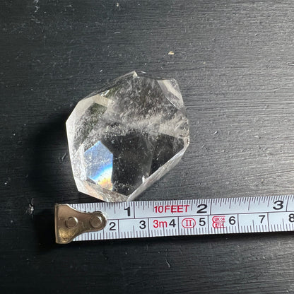 Bergkristall | Maßband | 6cm | polierte Oberfläche | Regenbogen-Reflektion | Brasilien | Happy Minerals