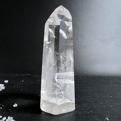 Bergkristall | Turmform | glasklar | facettiert | Madagaskar | Happy Minerals
