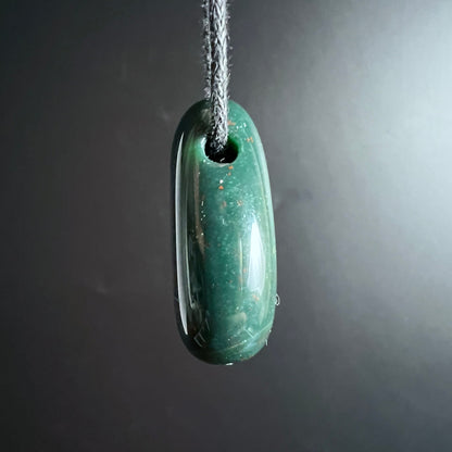 Heliotrop Anhänger 30x20mm | Schutzstein für Mut und Erdung