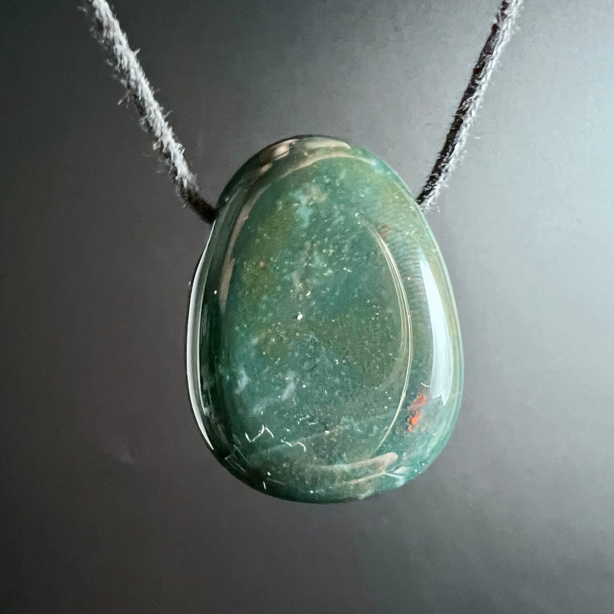 Heliotrop Anhänger 30x20mm | Schutzstein für Mut und Erdung
