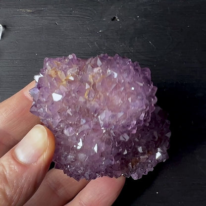 Amethyst Stalaktit Igel aus Uruguay, eine Fläche poliert ca. 70mm