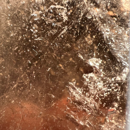 Rauchquarz Makroaufnahme | funkelnde Phantome | natürliche Struktur | Happy Minerals