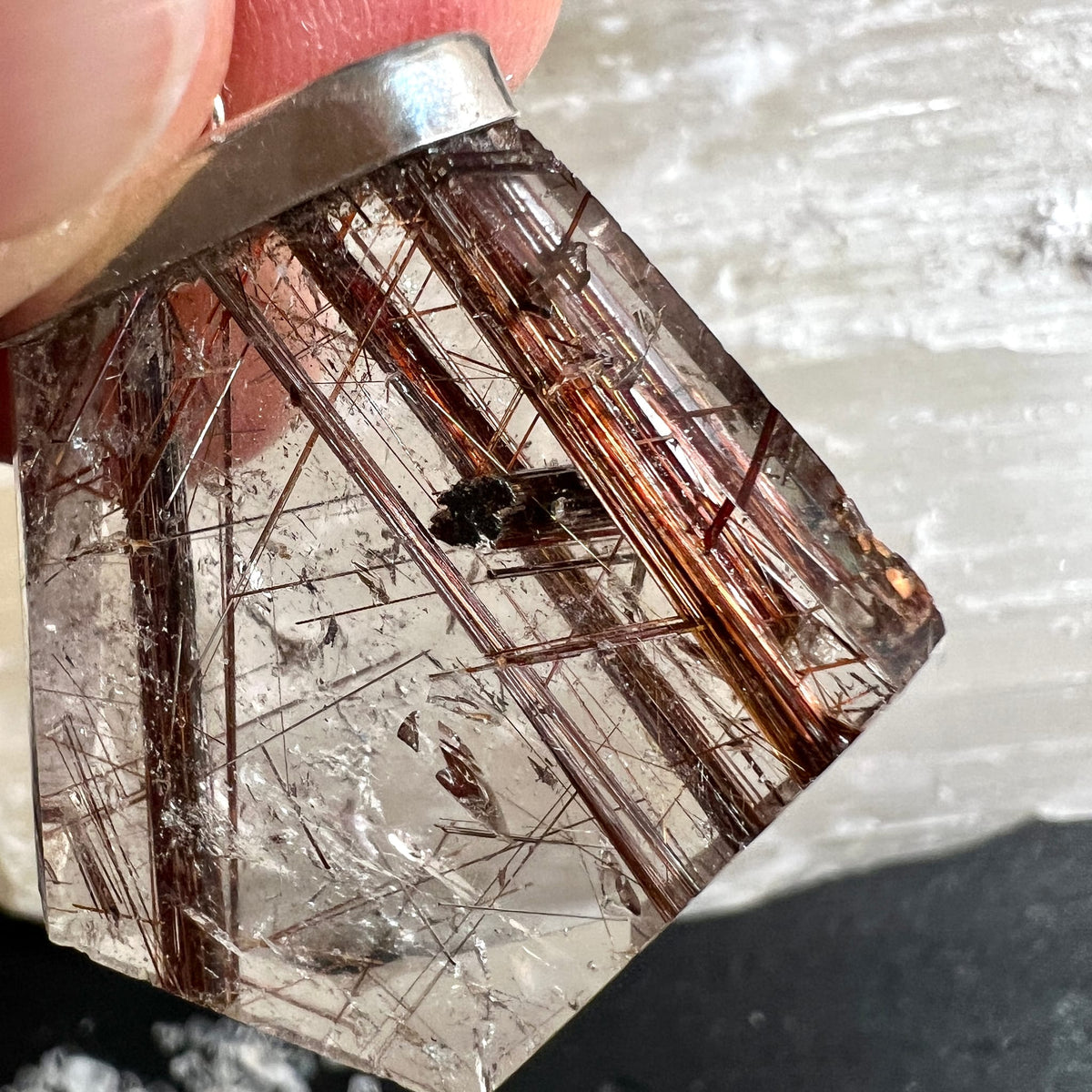 roter rutil in klarem quarz, sterlingsilberöse | Ansicht 13 | Happy Minerals
